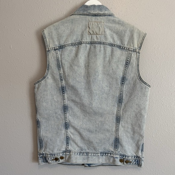 Levi's Men's Denim Trucker Vest Blue Cotton Sleeveless Jean Jacket Western Work - Picture 9 of 15